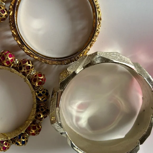 Stylish Multicolor Bangle Set - Picture 13 of 16